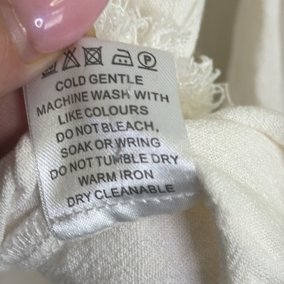 Pink Lily White Ruffled Blouse Relaxed Fit - Picture 4 of 6